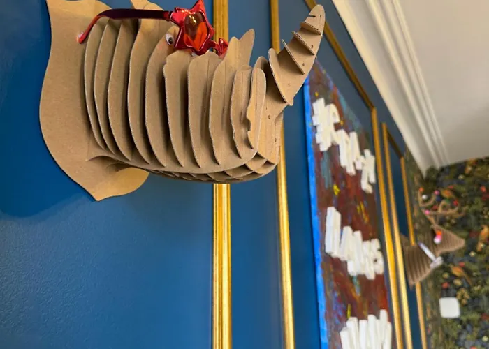 Haussmann Et Cine Experience Apartment