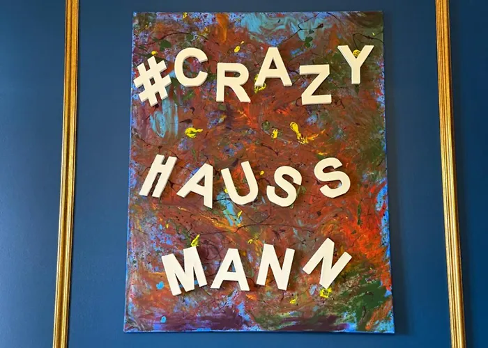 Haussmann Et Cine Experience *